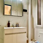 Joli A 1 Minute De La Appartement Toulon